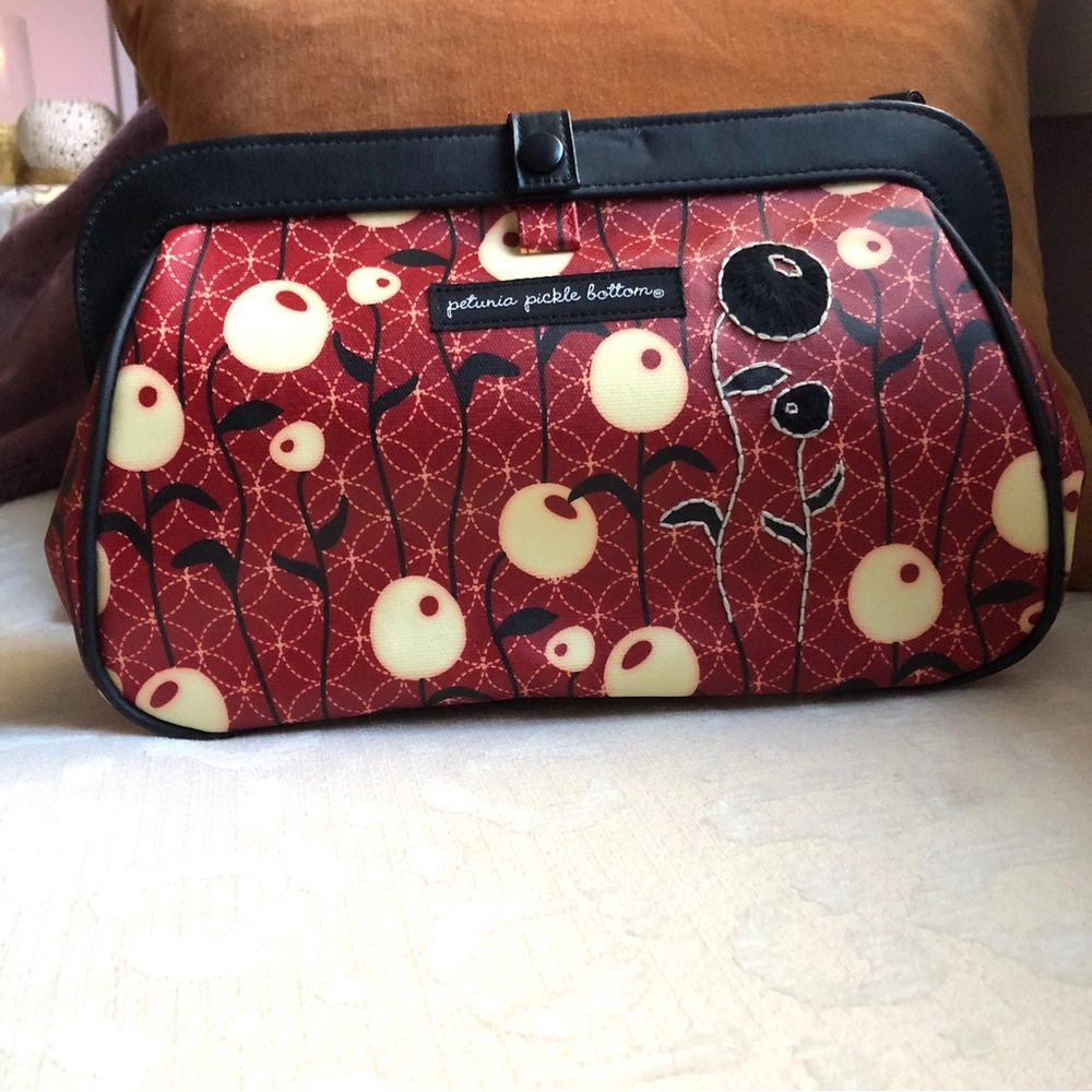 Petunia Pickle Bottom small diaper bag wristlet clutch NWOT - Picture 5 of 10